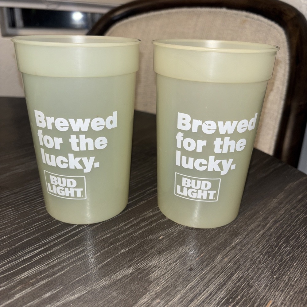 Vintage Coors Light Branded Plastic Cup 12 Oz Stay Lucky St Patrick's Day Set 2‎